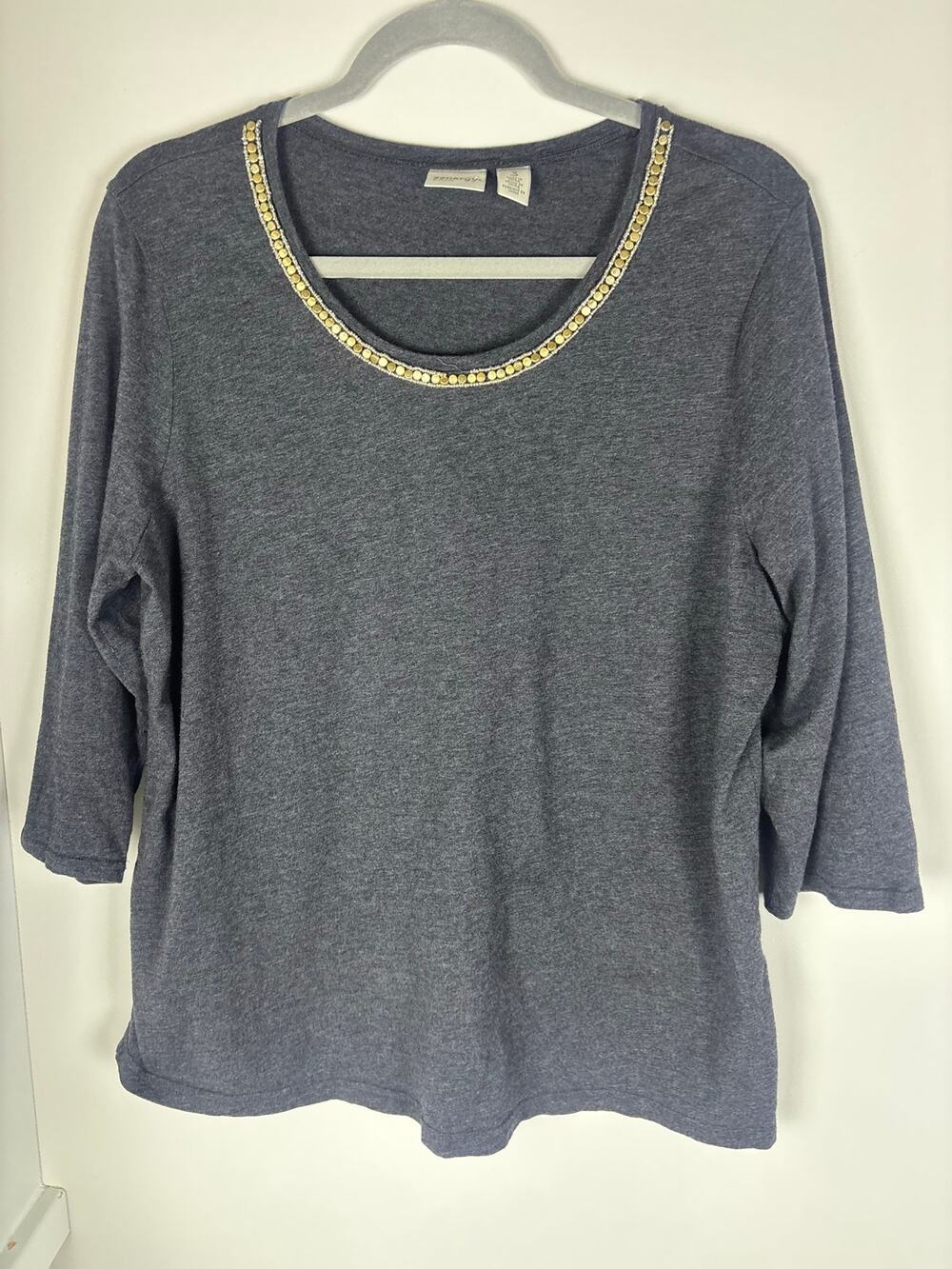 Zenergy by Chicos Size 3 XL Gray Embellished Beaded Neck 3/4 Sleeve Top